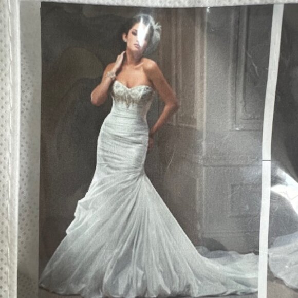 NWT Maggie Sottero Bridal Gown Strapless Diamond White Satin Size 8 - Picture 15 of 15